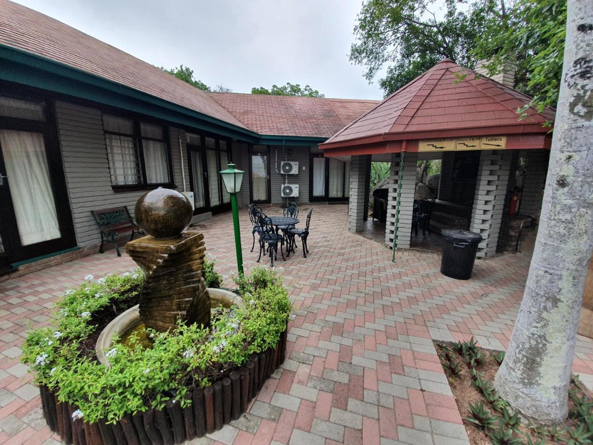 The Palms Guesthouse Mbombela Exterior photo