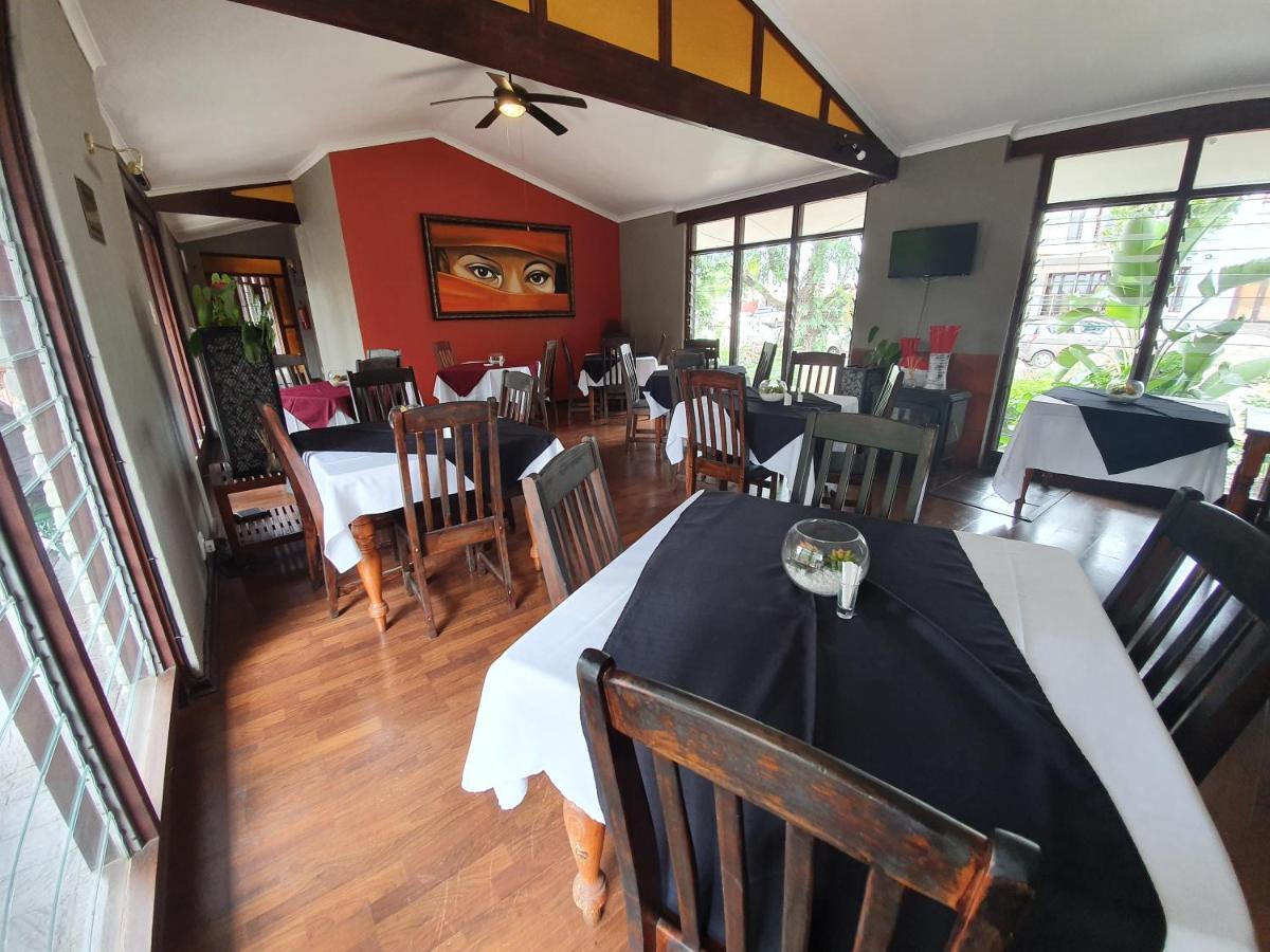 The Palms Guesthouse Mbombela Exterior photo